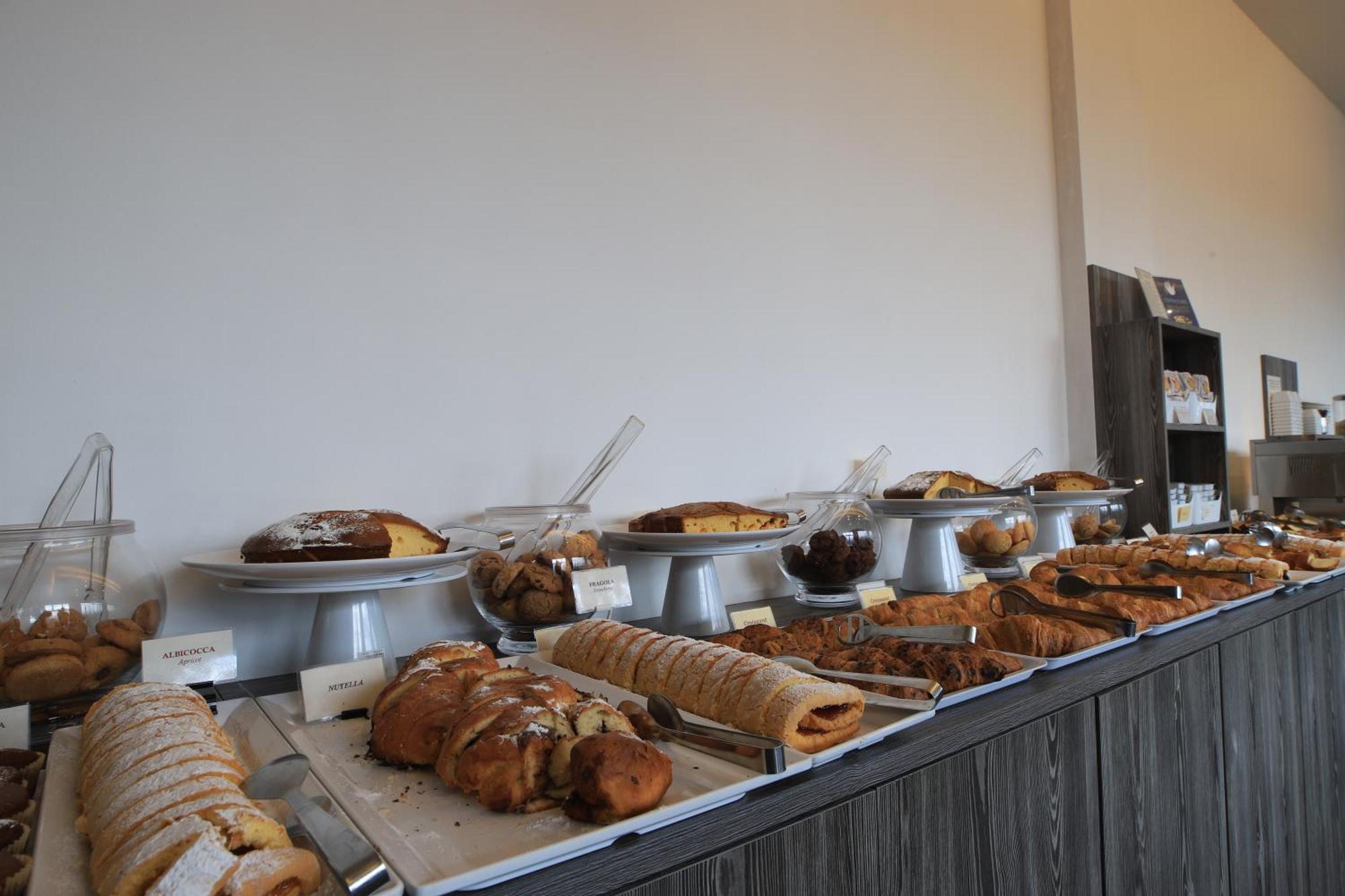 Tiby Hotel مودينا المظهر الخارجي الصورة