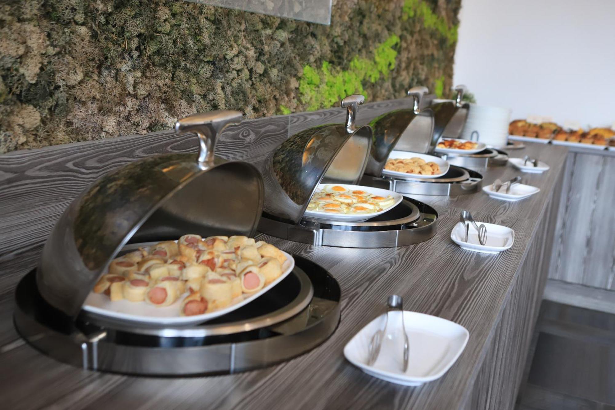 Tiby Hotel مودينا المظهر الخارجي الصورة