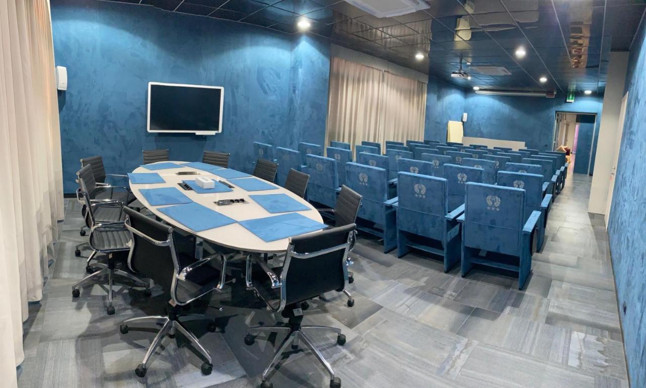 Tiby Hotel مودينا المظهر الخارجي الصورة
